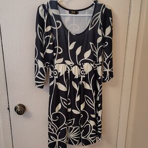 Black and White Floral Long Sleeve Dress